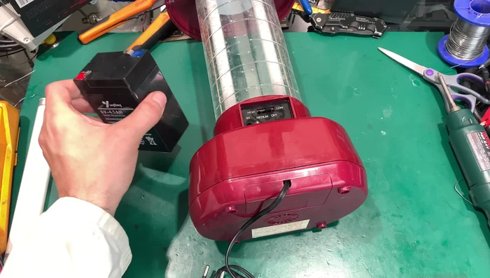 Disassemble the lantern to access the CFL tubes and battery.