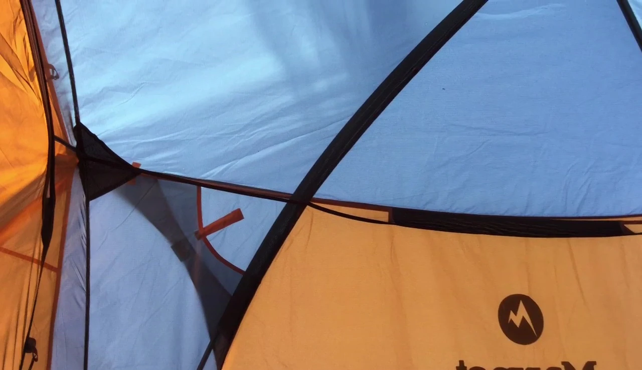 Interior of the tent showing the temperature.