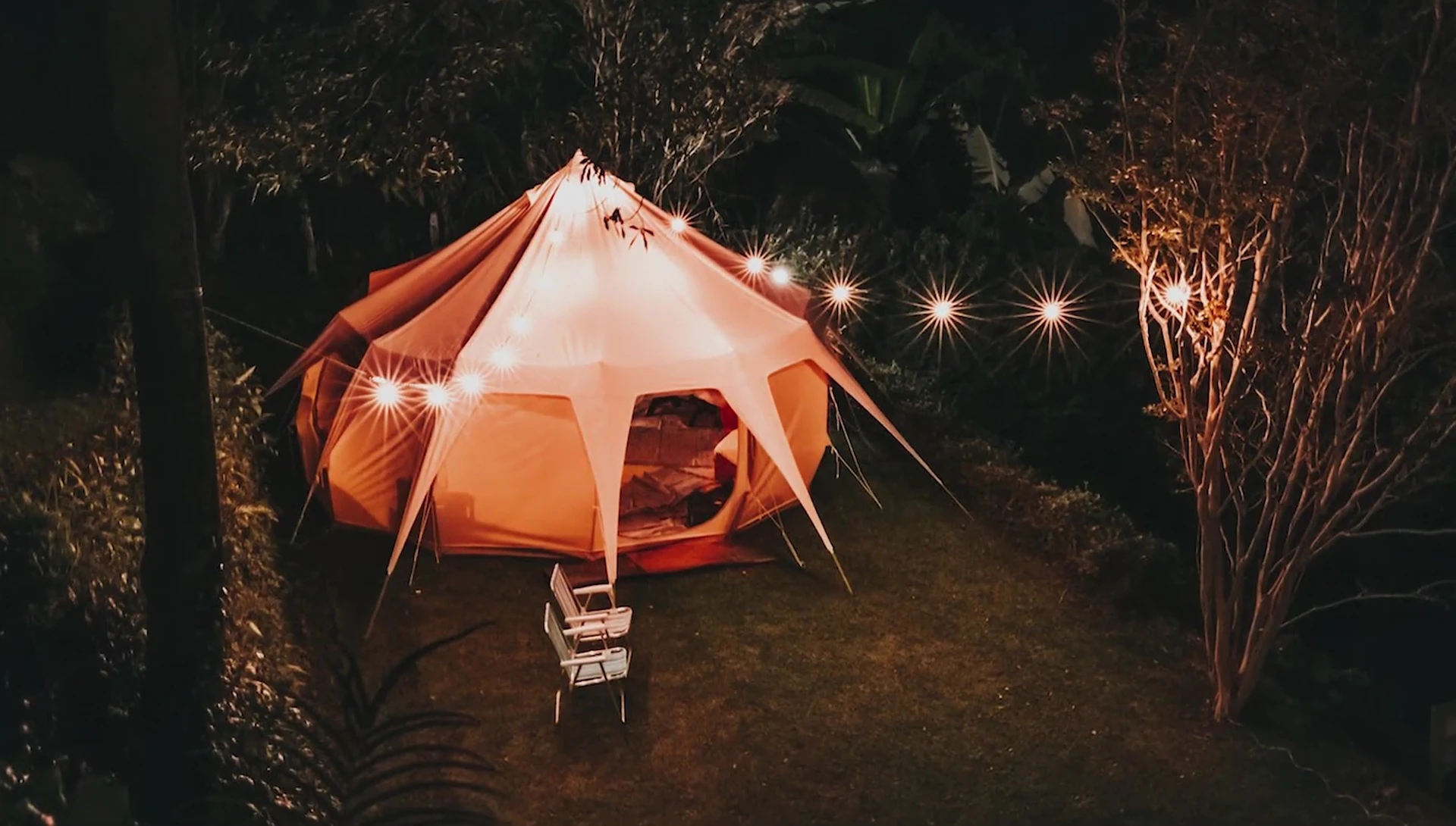 A freestanding tent