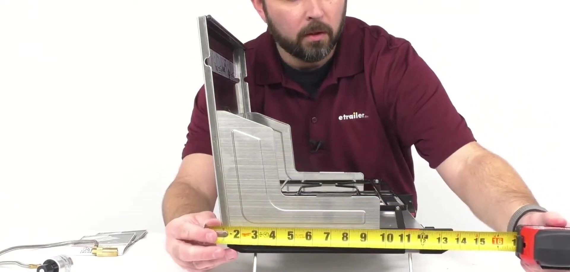Open GSI Pinnacle Pro stove showing depth