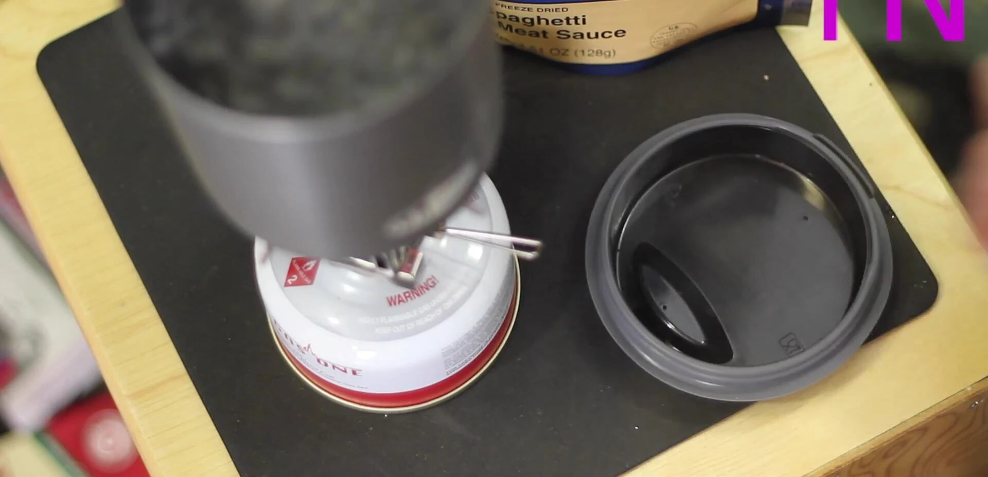 Boiling water in the GSI Halulite pot