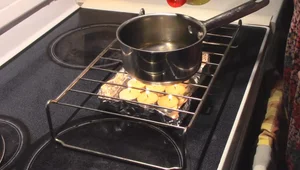 Off-Grid Cooking: Mastering the Tea Light Candle Method