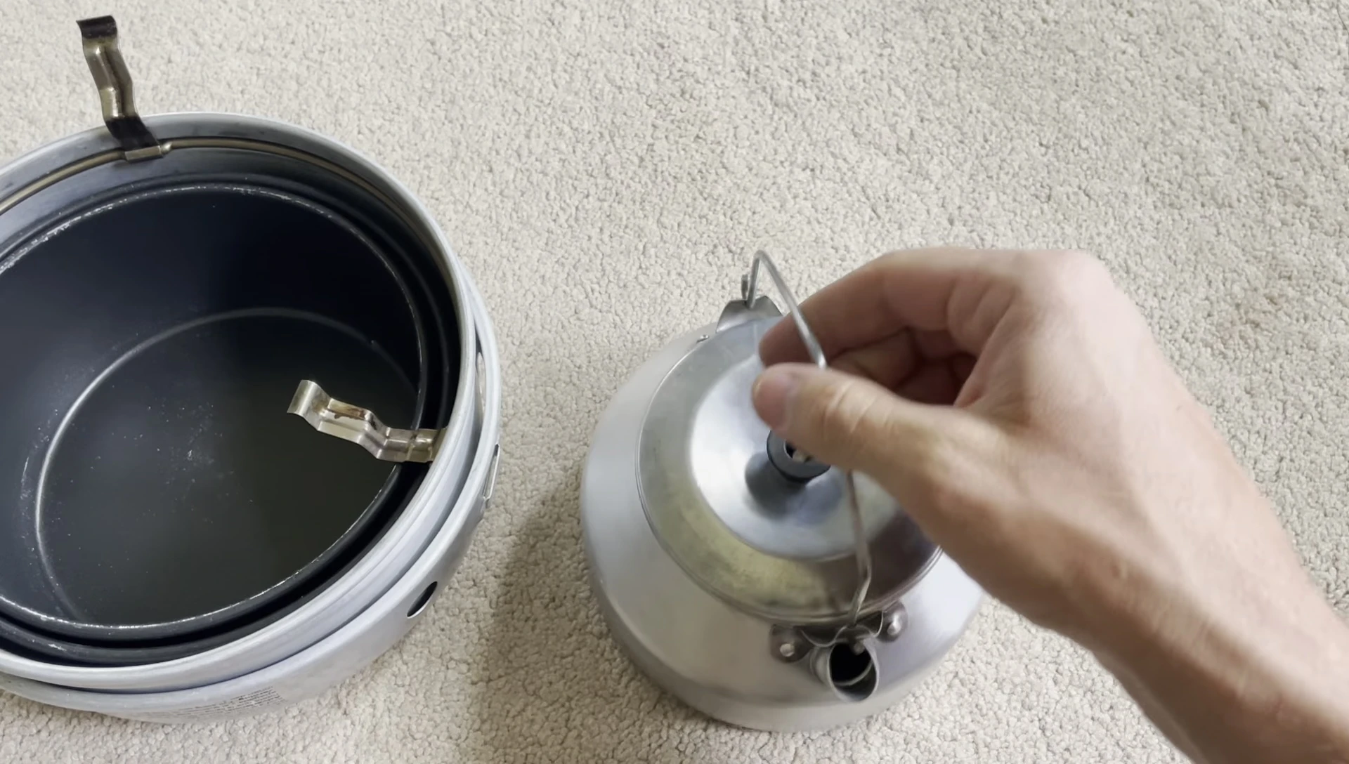 The Trangia kettle.