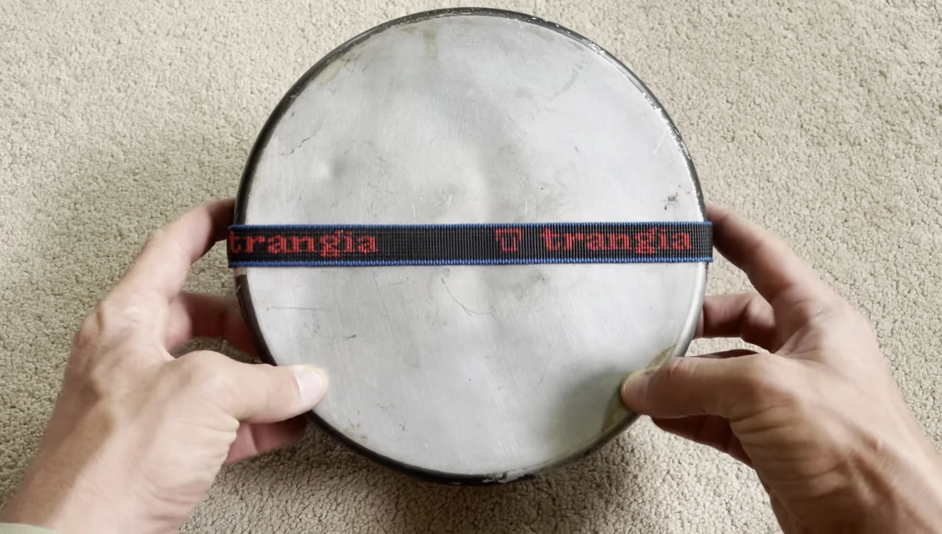 The Trangia 25's strap.