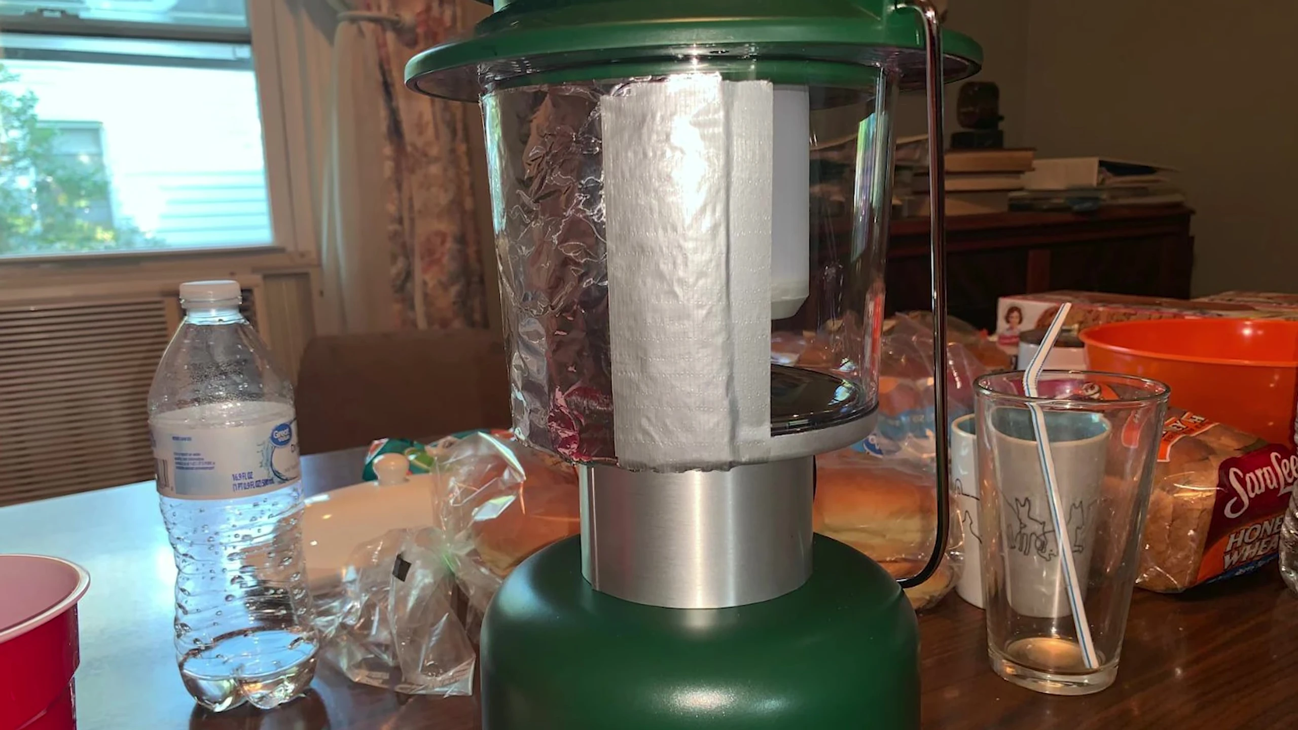 Coleman Lantern brightness demonstration