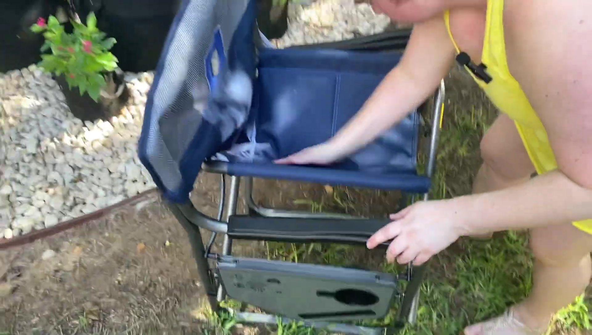 Final shot showing the chair ready for use.