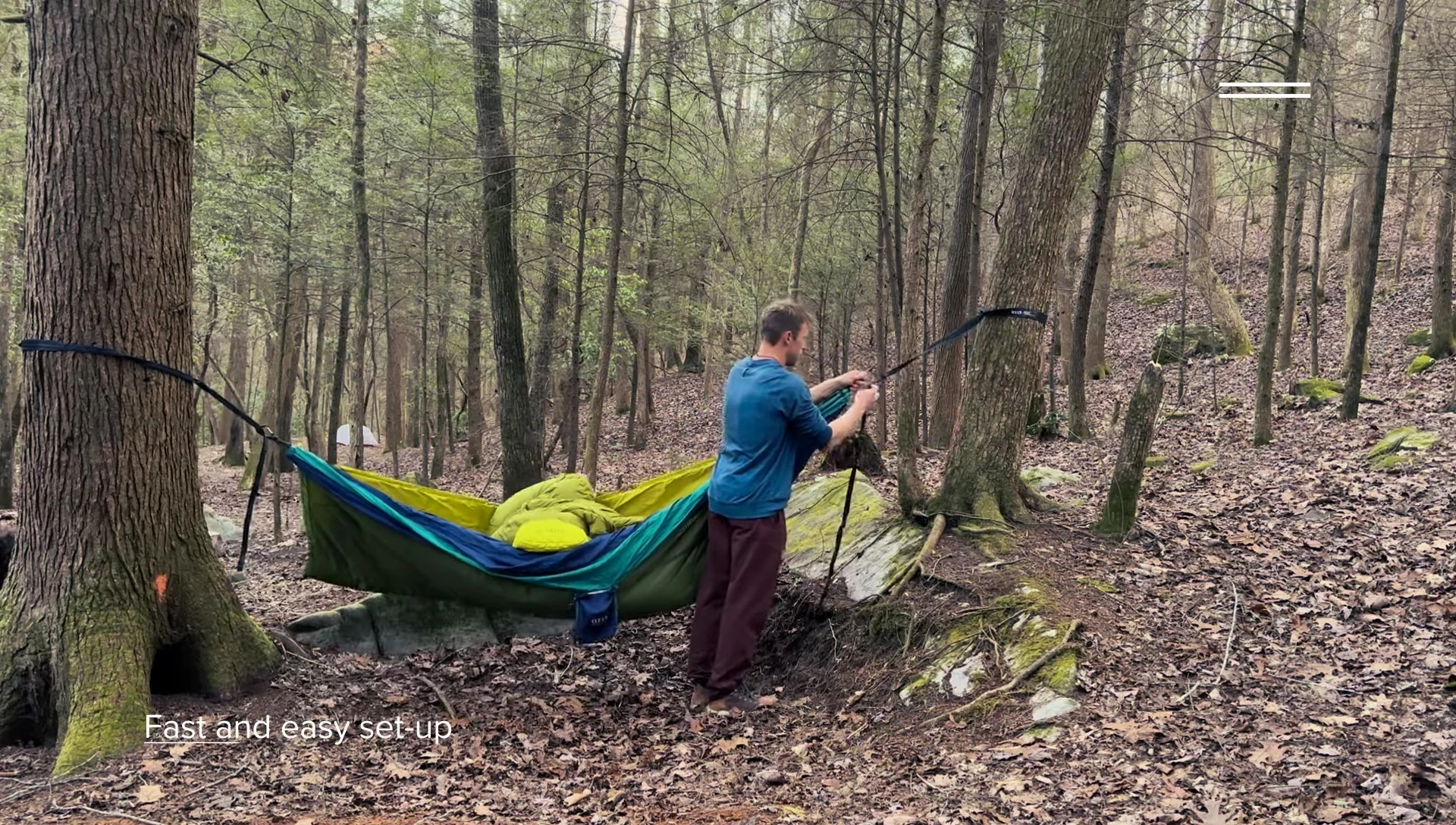 Showing how the straps are attached to the trees
