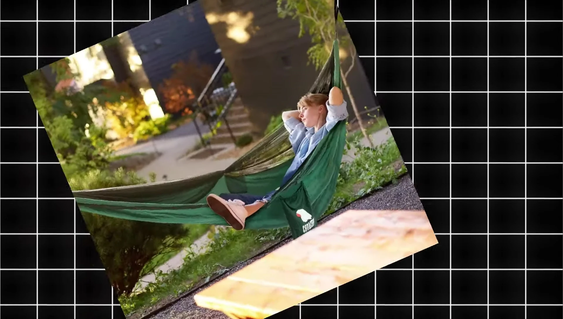 Kakura Hammock with Mosquito Net