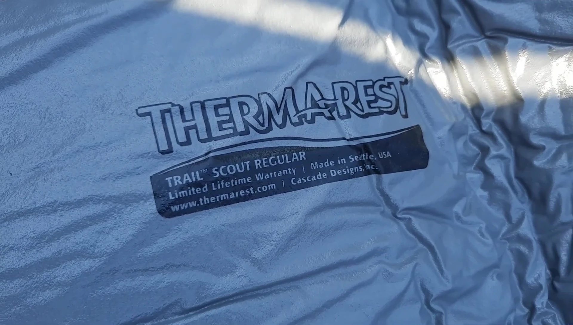 Close up of the valve and the Thermarest logo.