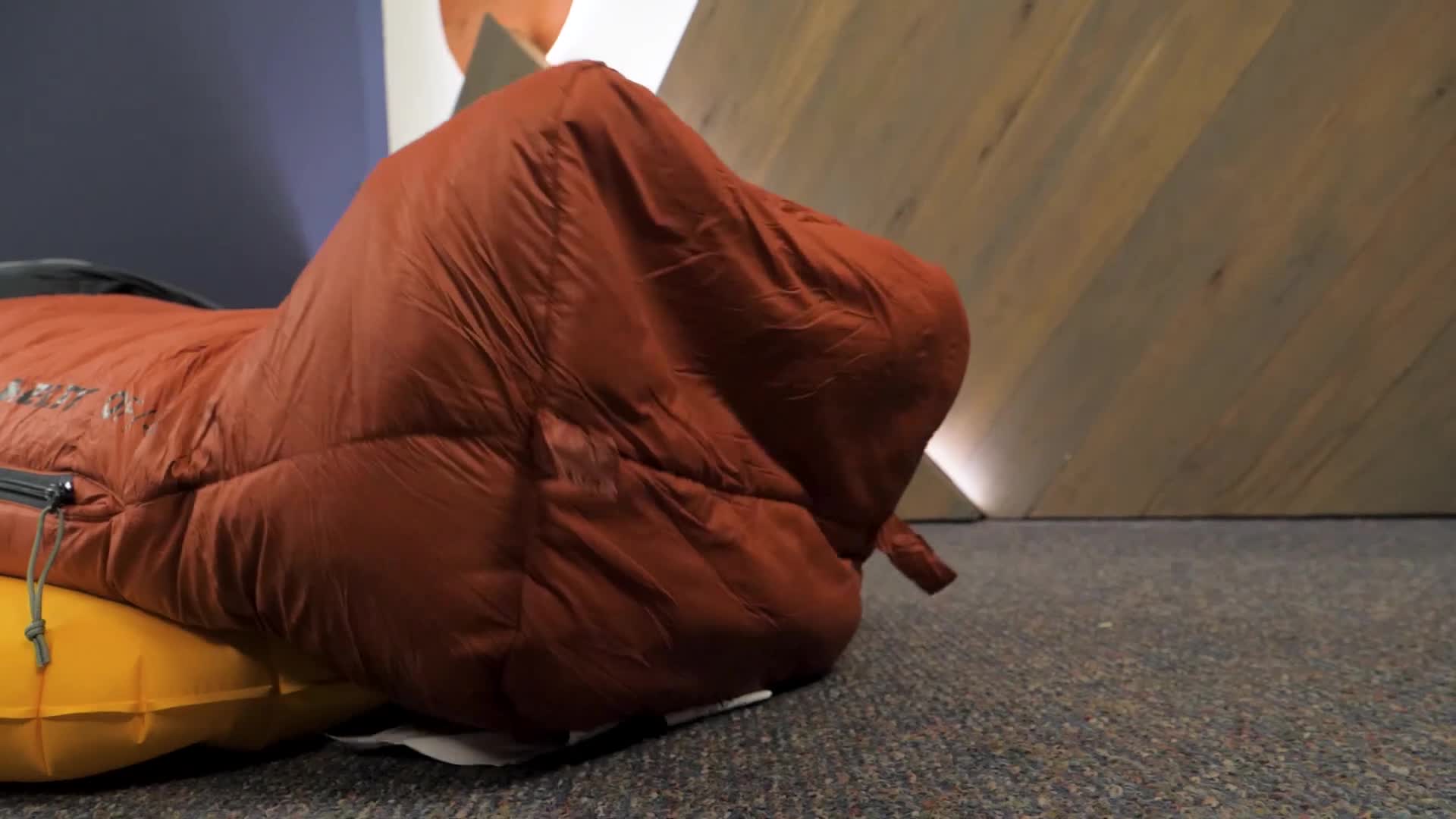 Image highlighting the expanded natural fit foot box