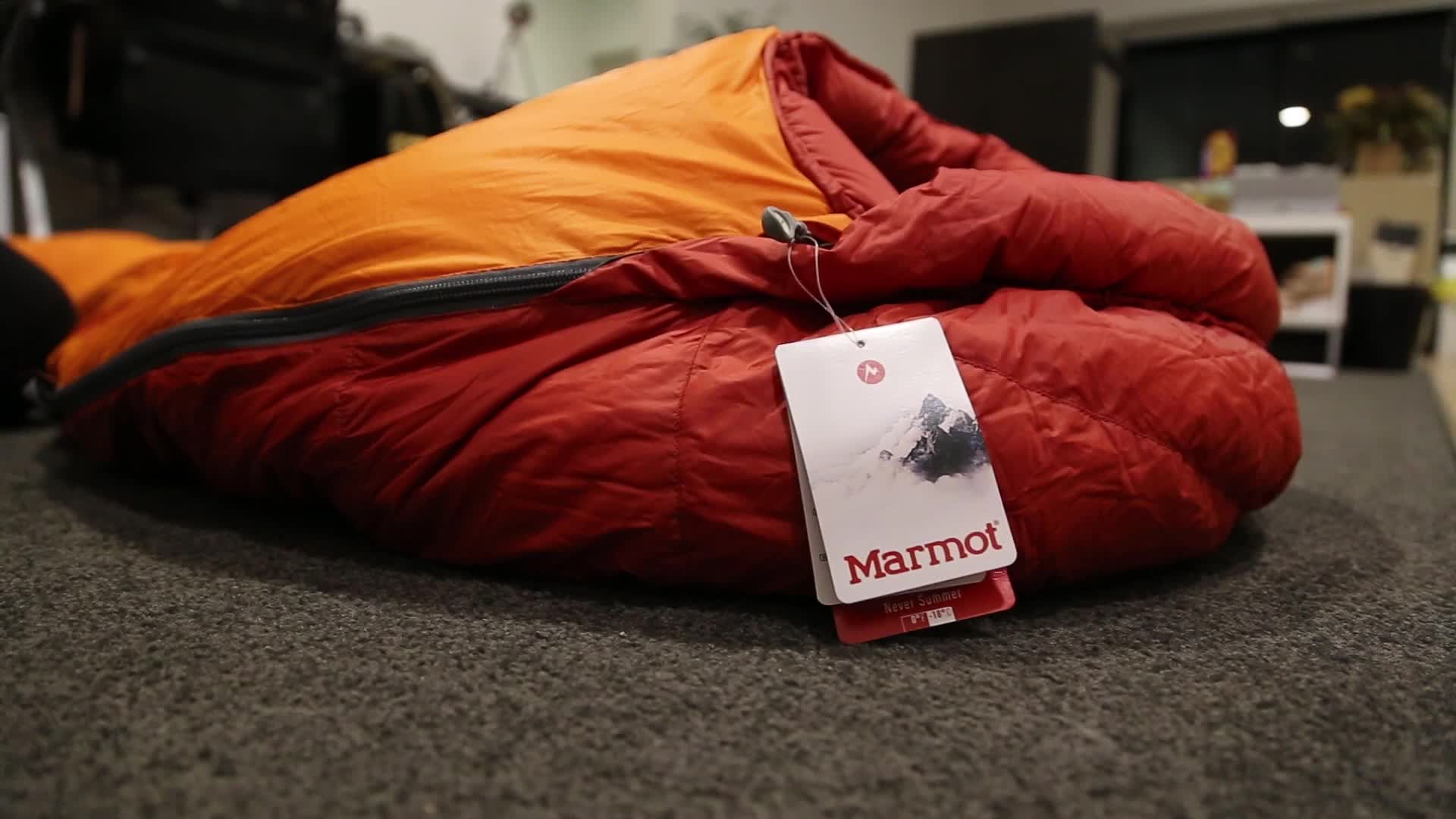 Close-up of the sleeping bag size label