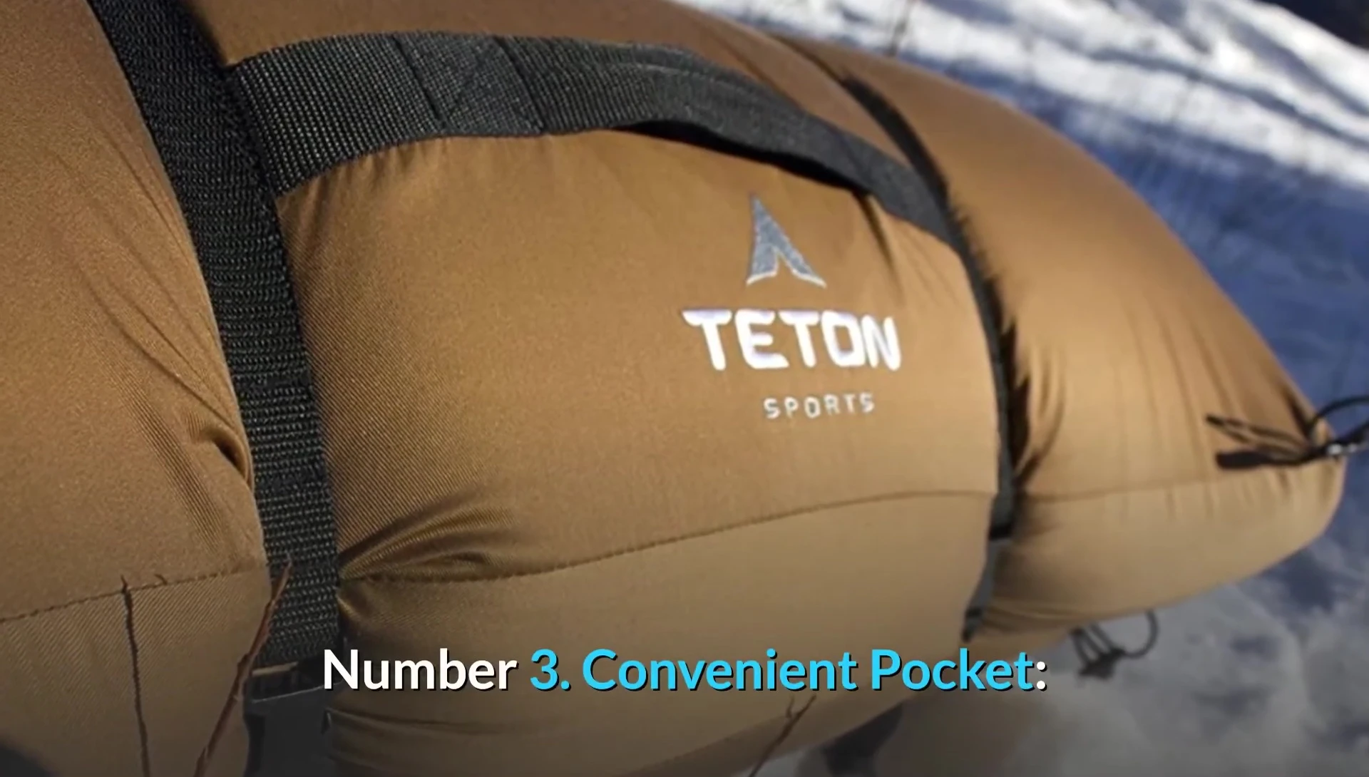Close-up of the sewn-in pocket on the camp pad.