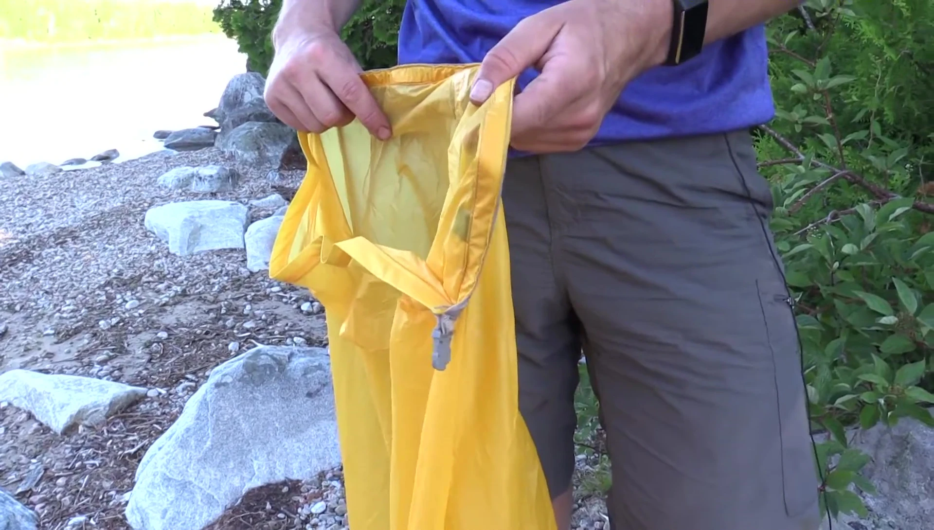 Close-up of the schnozzle pump bag during inflation.