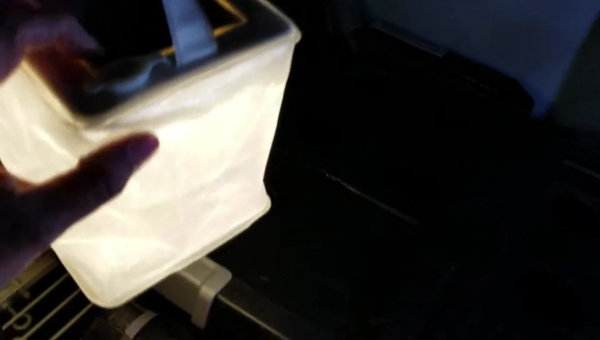 Demonstration of the Firefly's different light settings