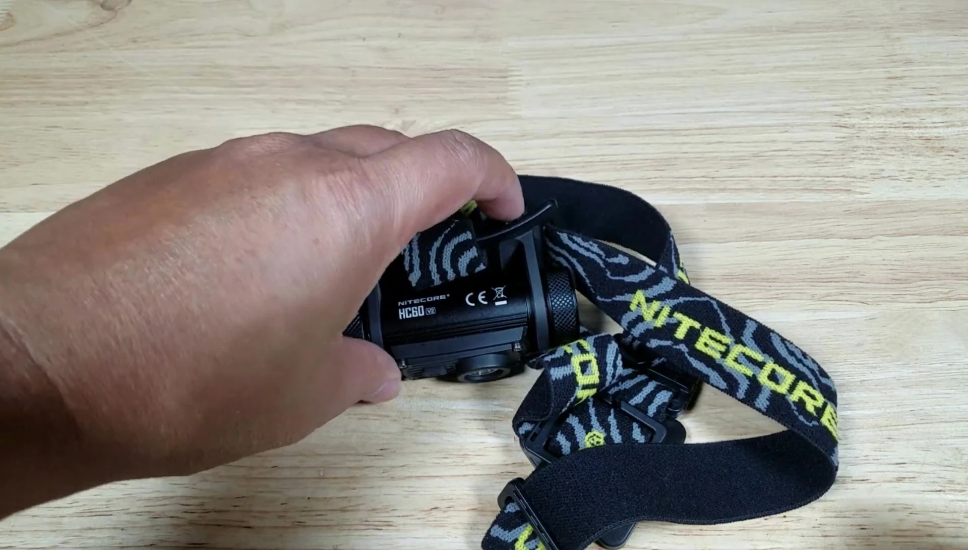 Size comparison with a double-A battery