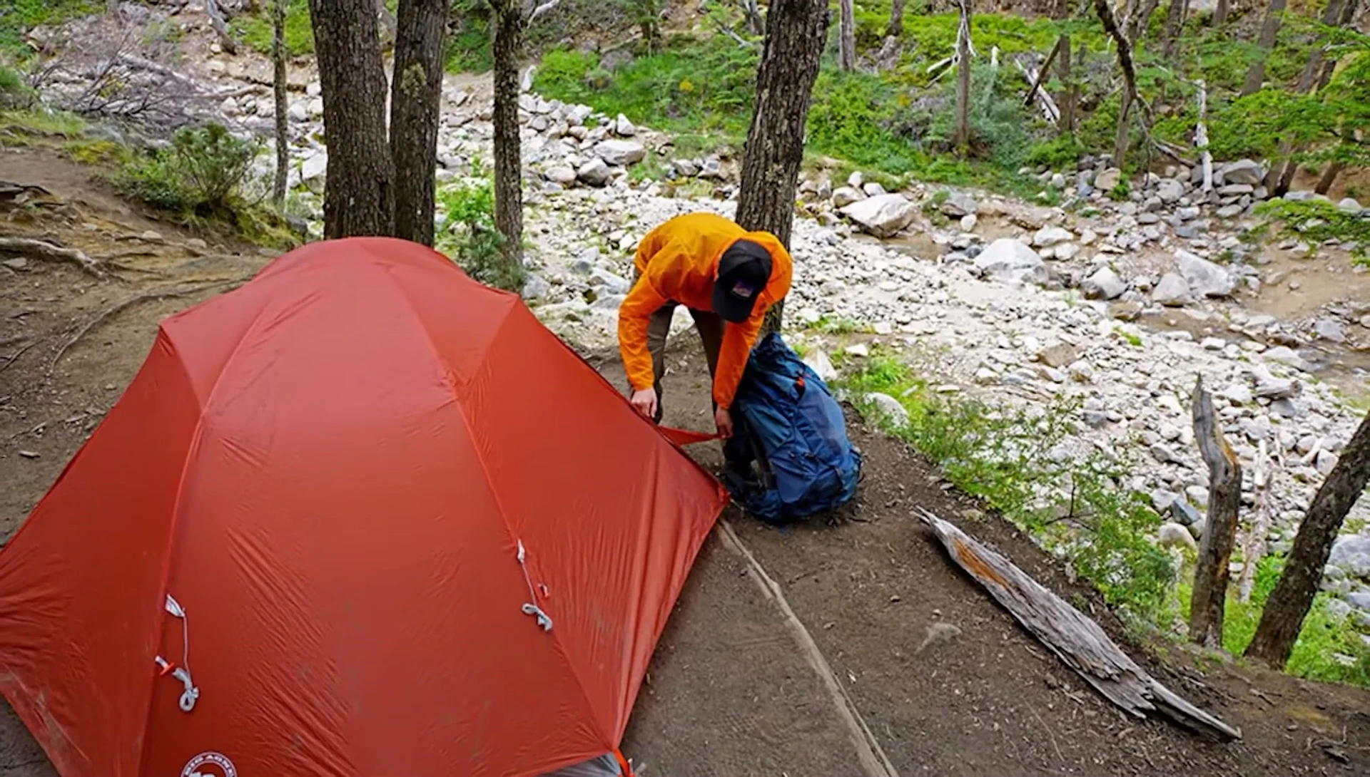 Close-up of the tent's hub design