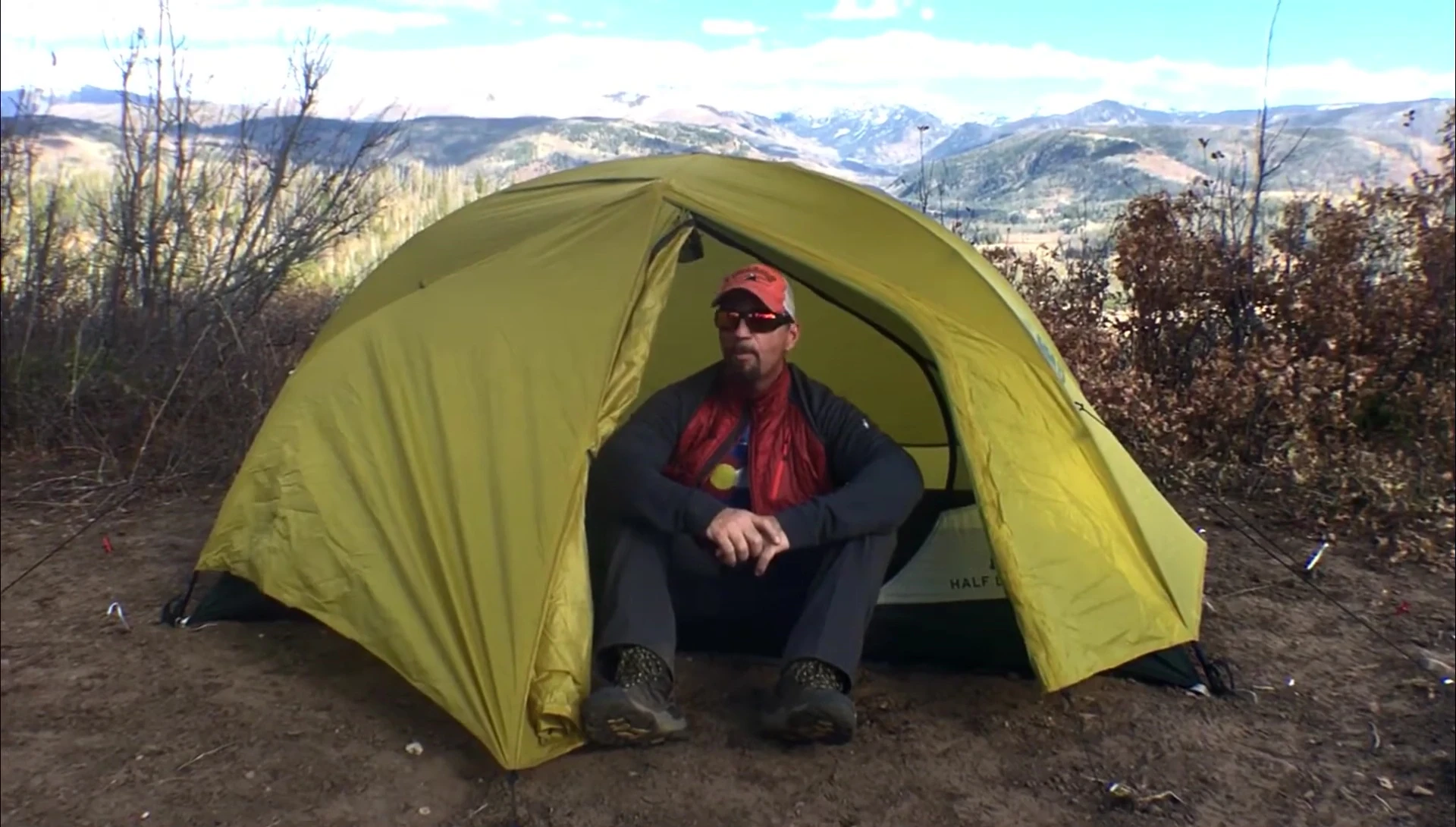 Close up of the tent's zippers and materials