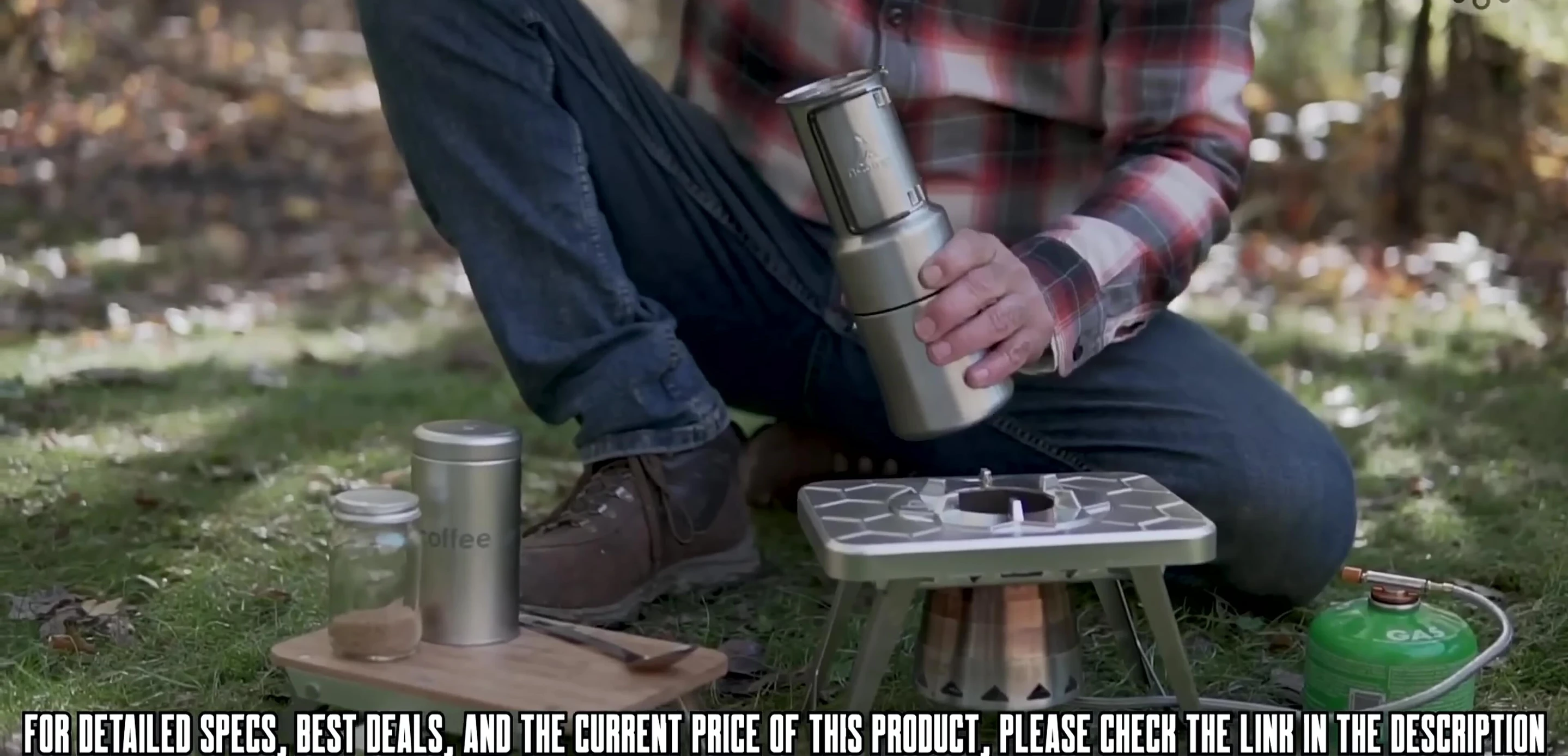 In-Camp Cafe, demonstrating the brewing process