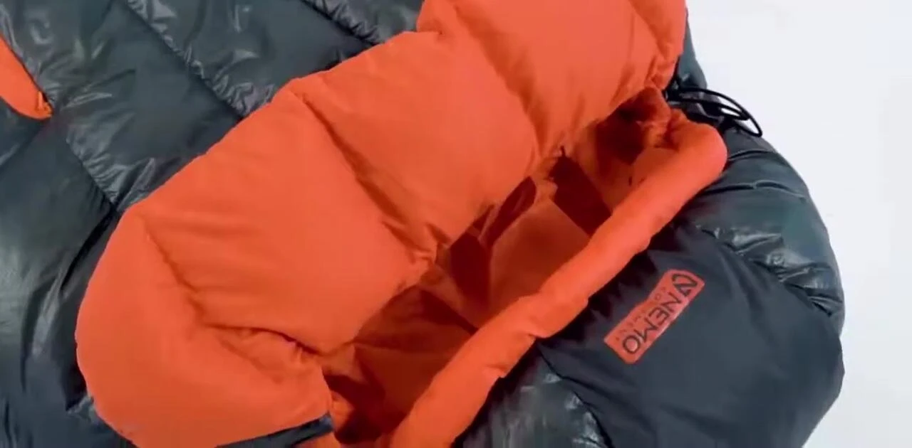 Highlights Riff’s features: overstuffed hood and waterproof footbox.