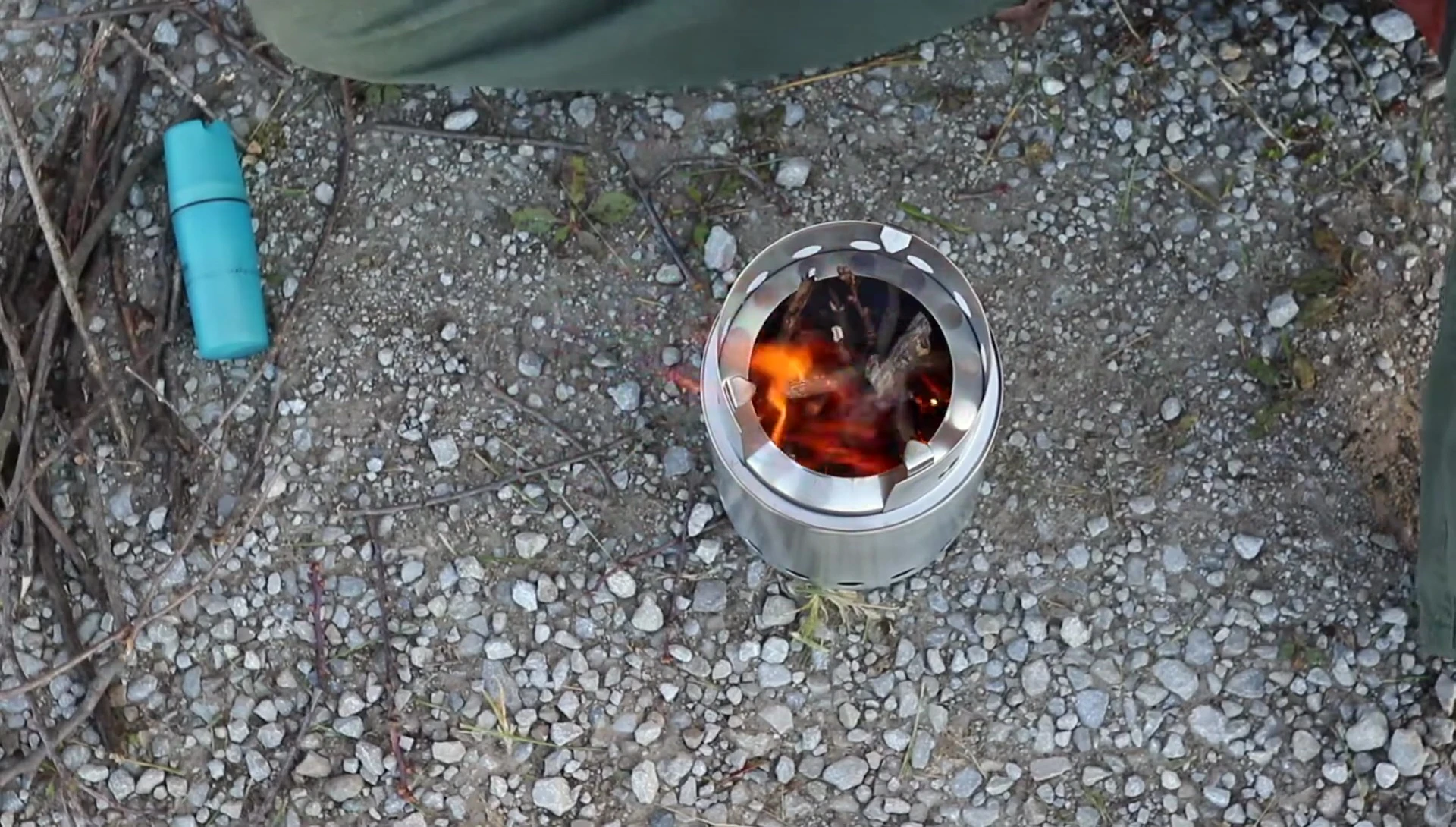 The unique flame pattern produced by the Solo Stove Titan's design.