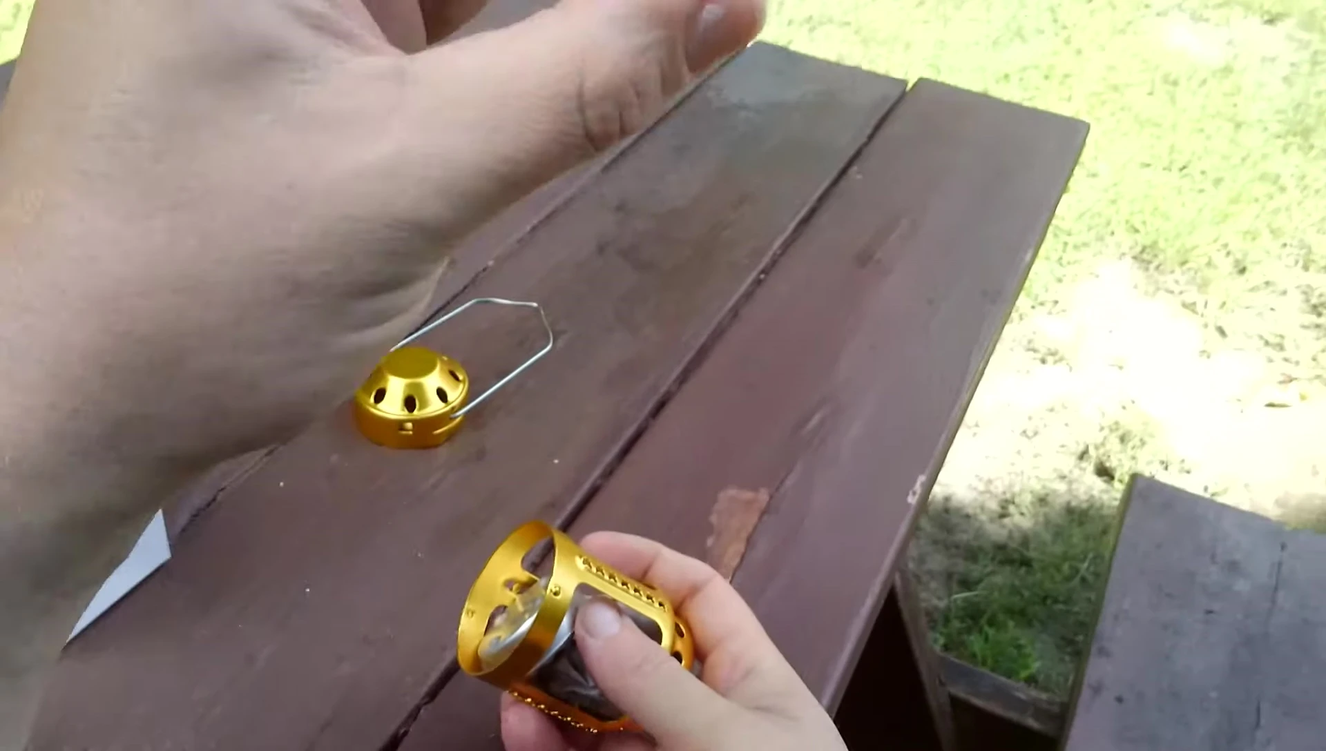 Comparison of the no-name lantern with a UCO lantern.