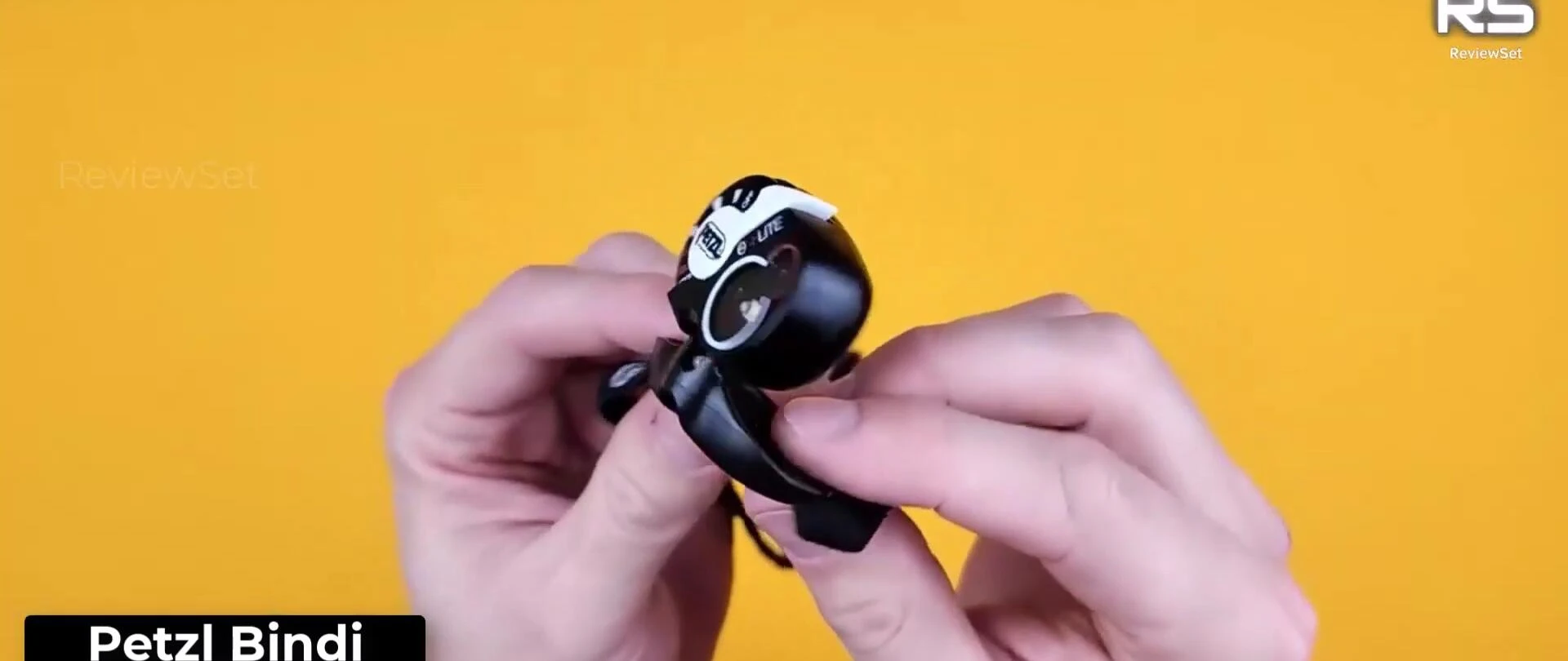 Highlighting Petzl Bindi's adjustable band