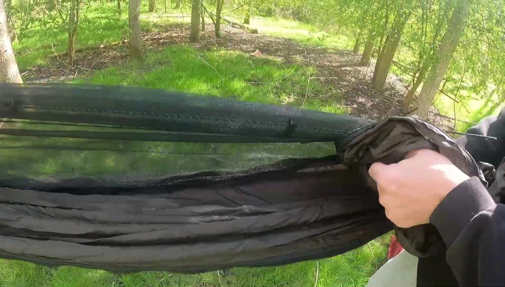 Storage pocket for the sheet