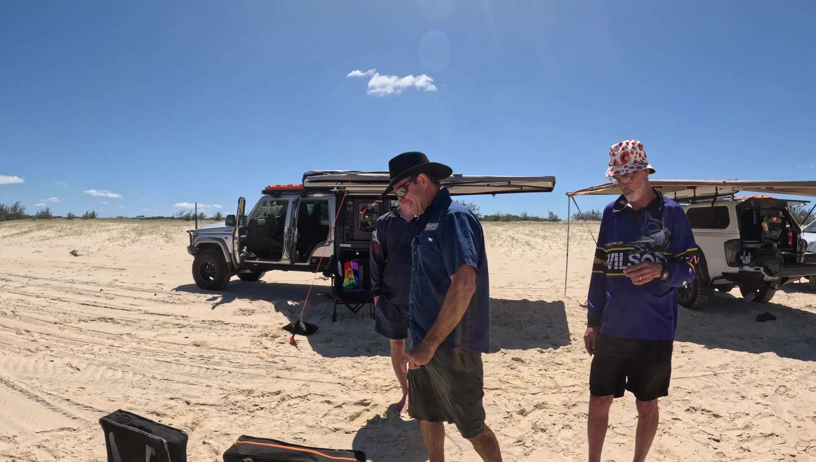 Explore Life chair bag with handle and straps