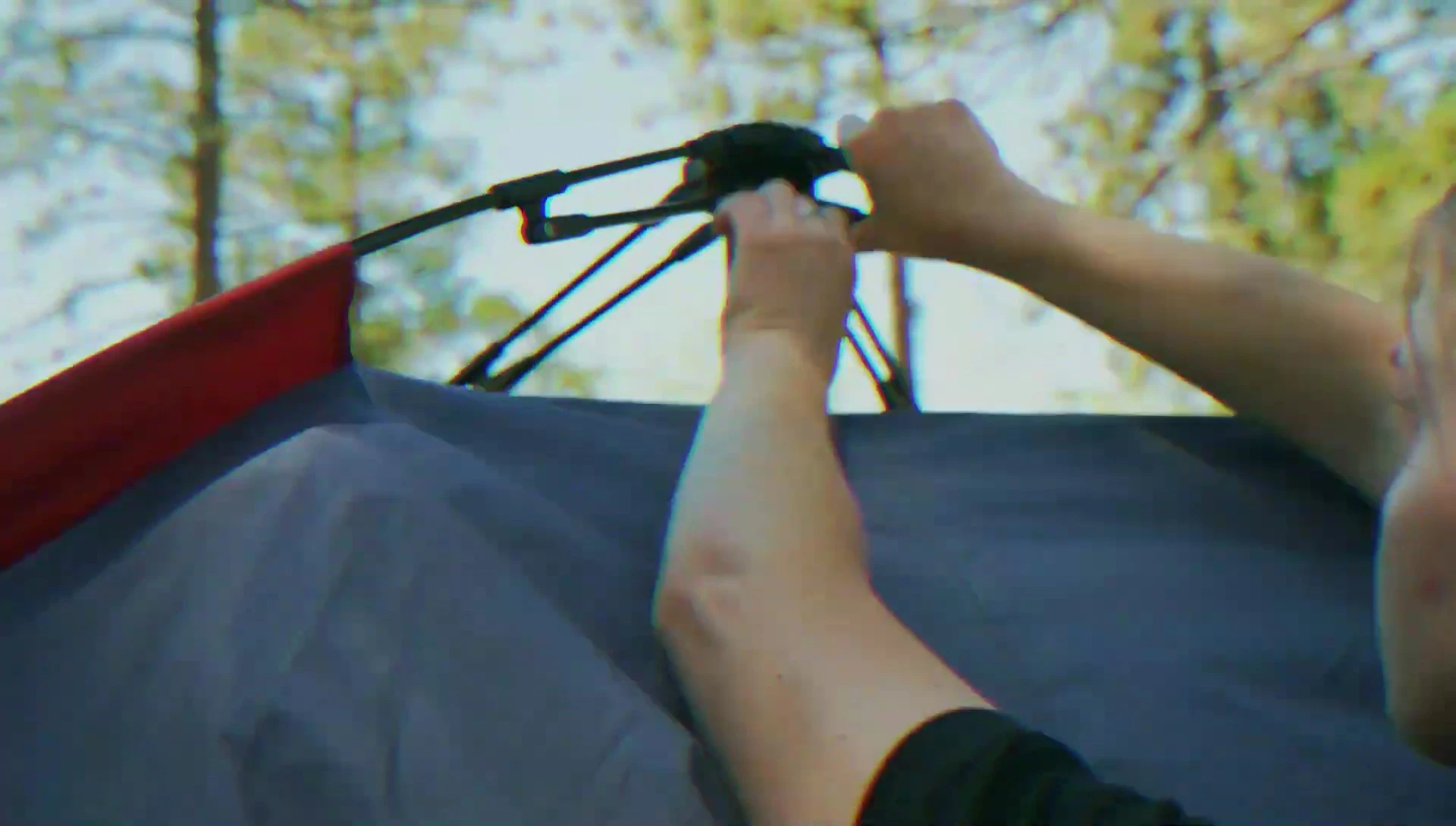 Pitman Tent Setup Mechanism