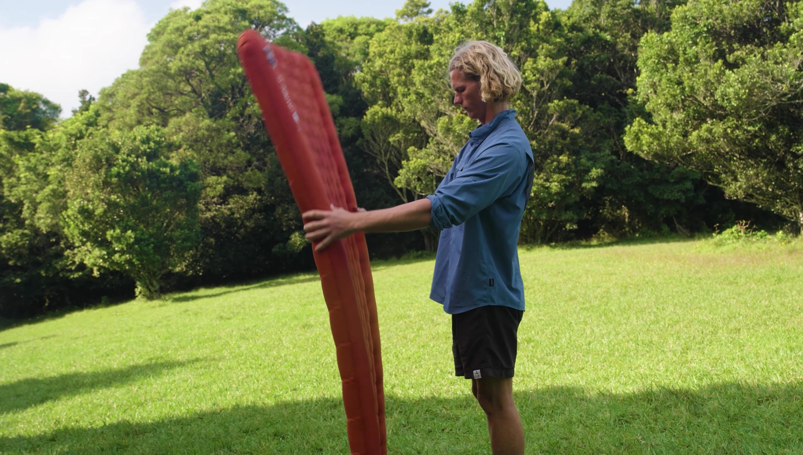 Comparison shot between the packed sizes of the two sleeping pads.