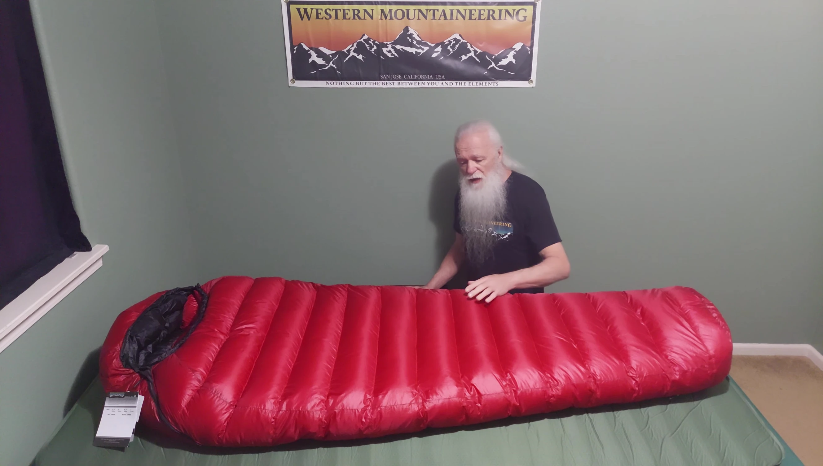 Measuring the loft of the sleeping bag