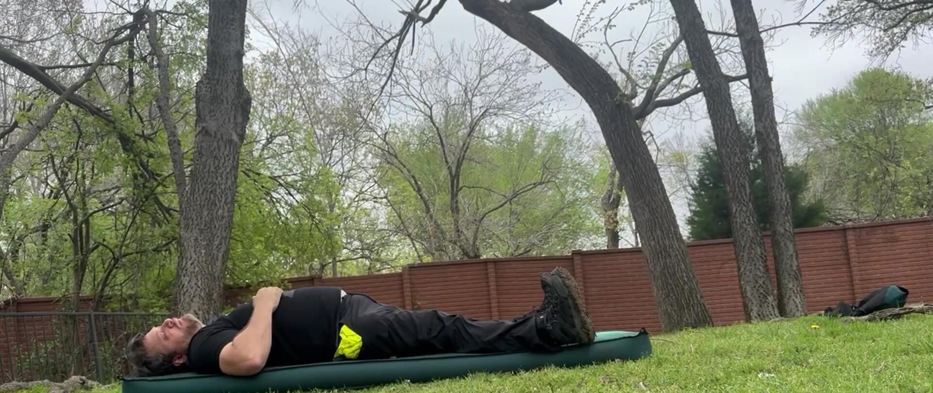 Person demonstrating the ease of setting up the Nemo Roamer XL Wide