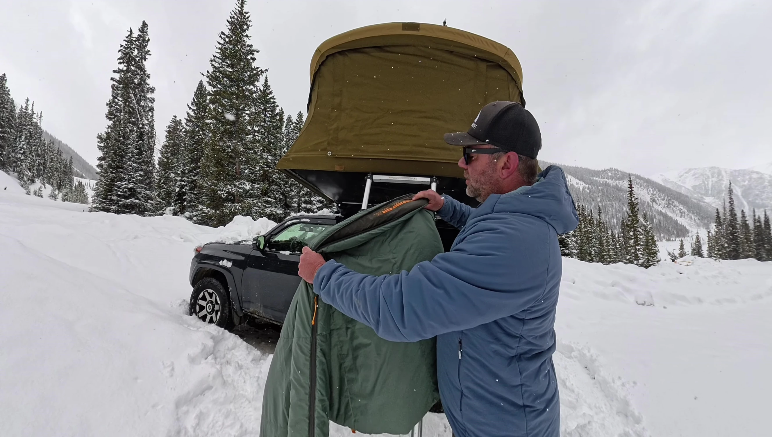 Shot showing the sleeping bag's weight and size information.
