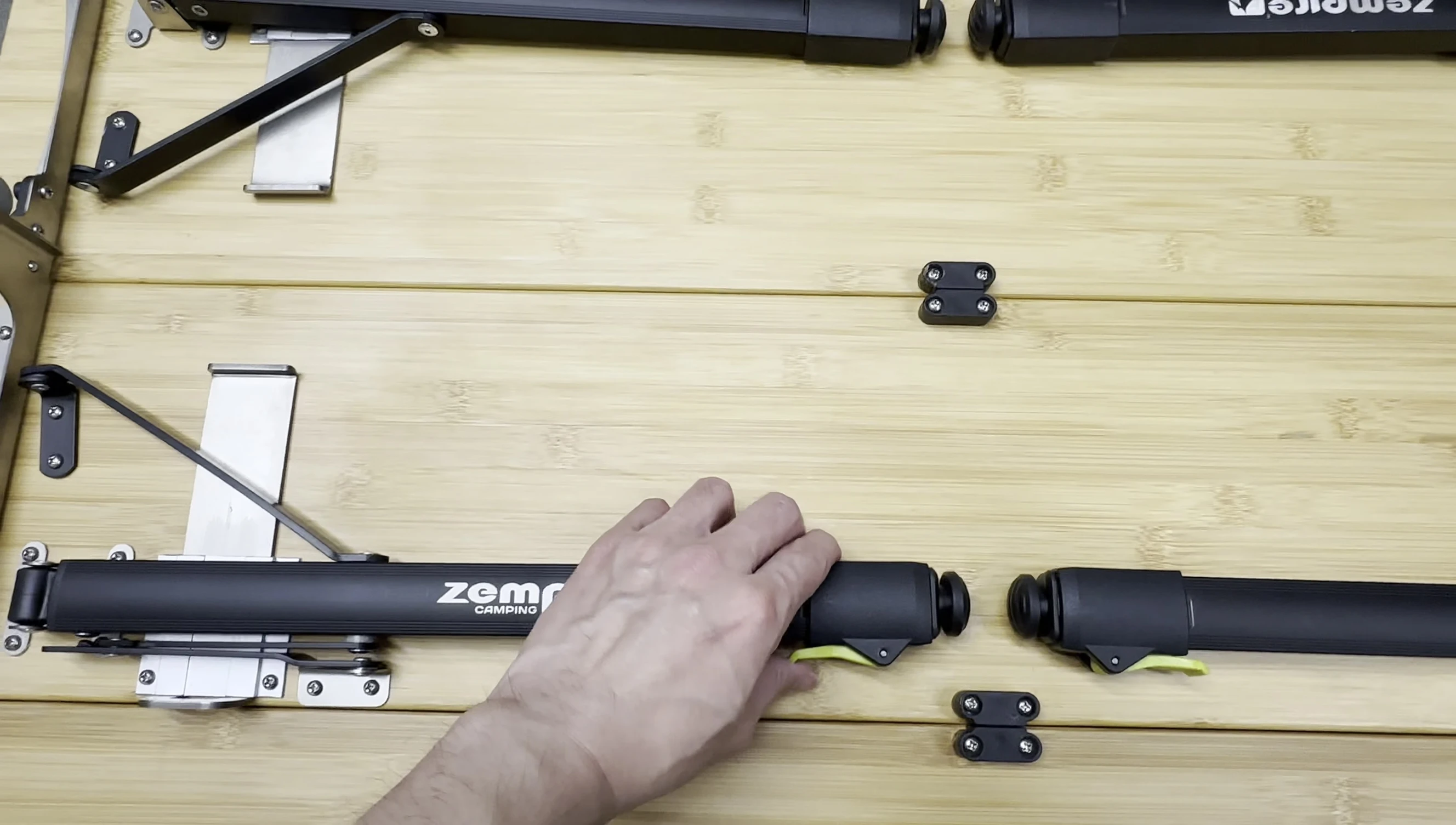 Detailed shot of the Dometic leg locking mechanism