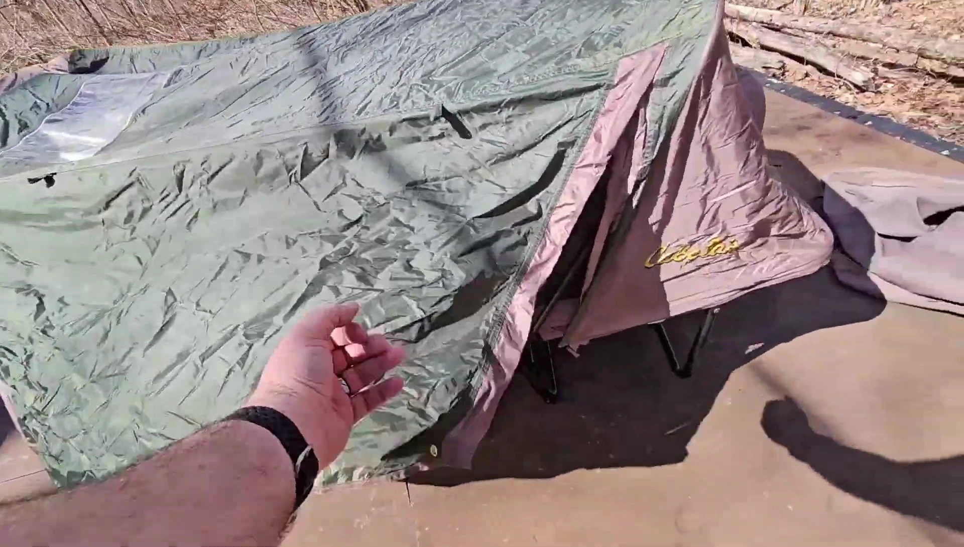 The grommets featured on the tent.