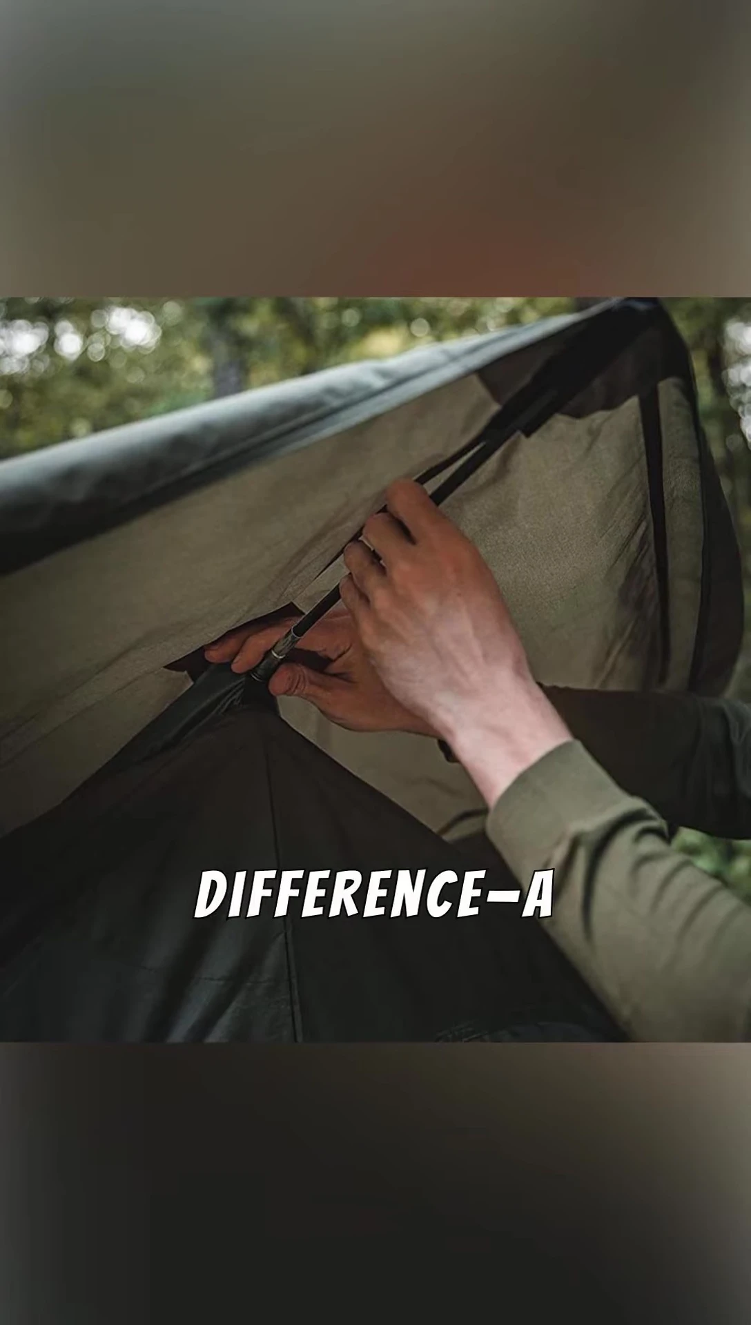 Shot showcasing the removable floor feature.