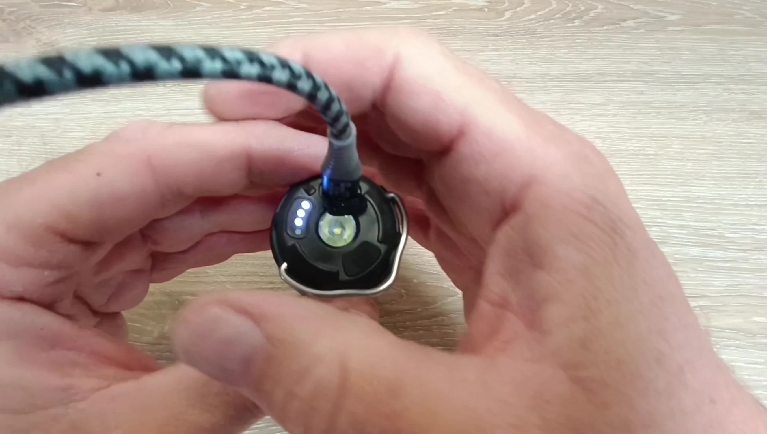 The four-LED battery indicator.