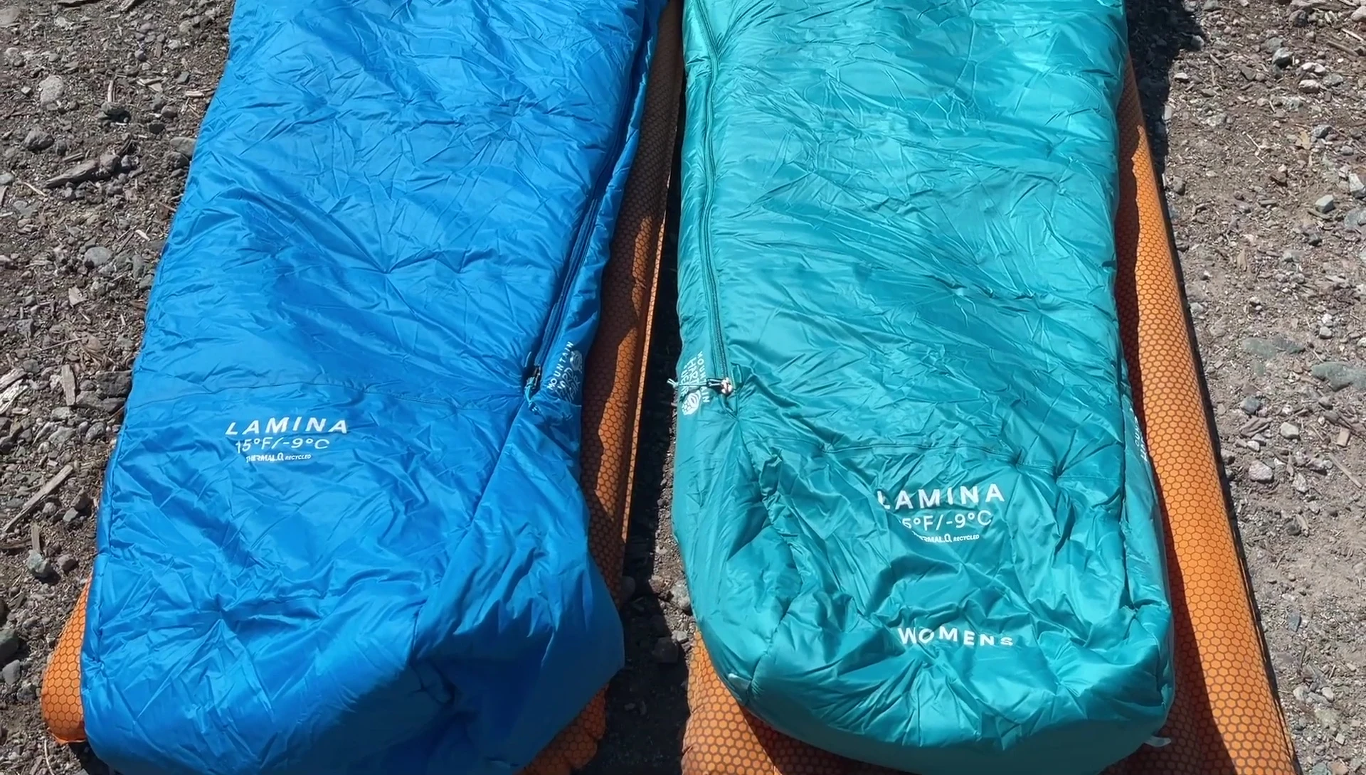 Comparison of the men's and women's Lamina sleeping bags, highlighting their different shapes.