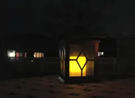 Outdoor LED Solar Lantern: Flickering Flame for Your Patio & Garden