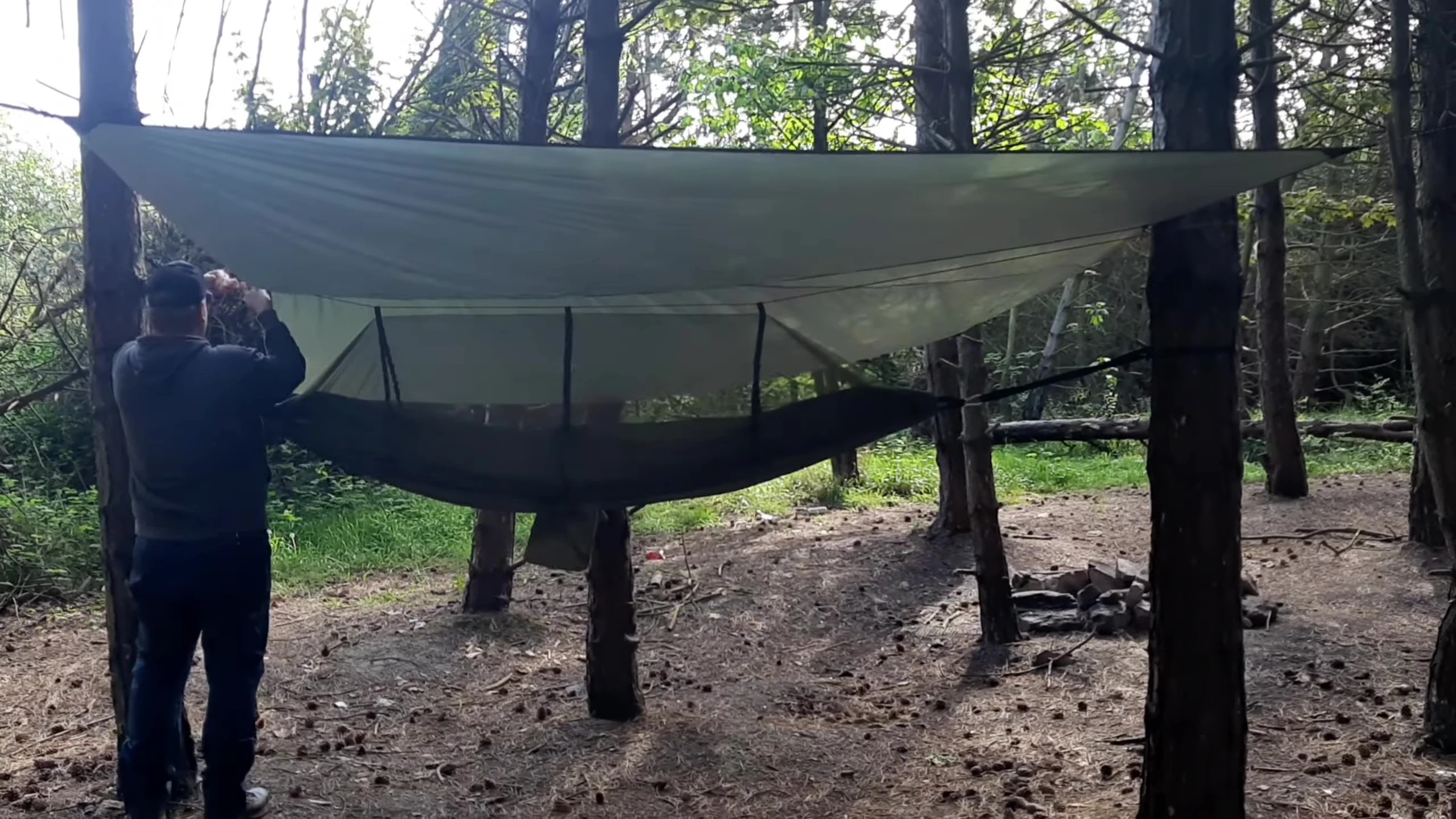 Set up hammock
