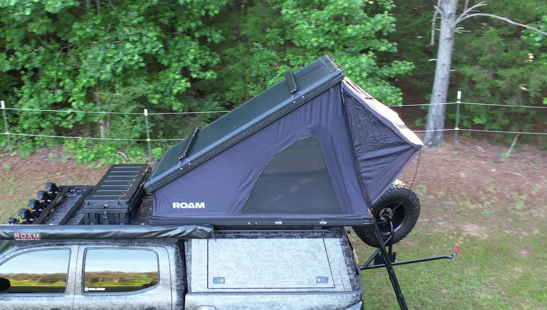 Close-up of the Desperado's aluminum shell and A-frame design