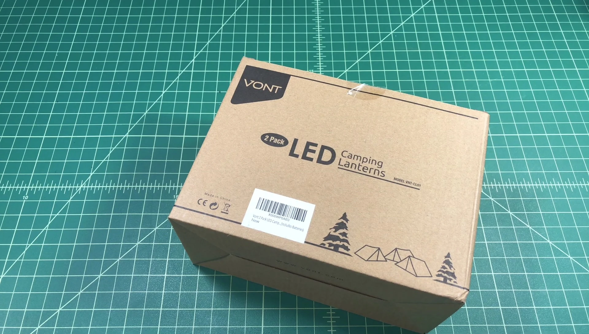 The Vont lantern packaging.