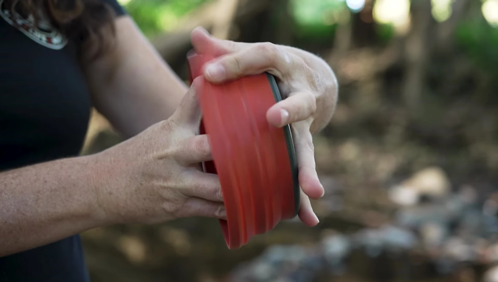 A bowl opened and ready to hold food.