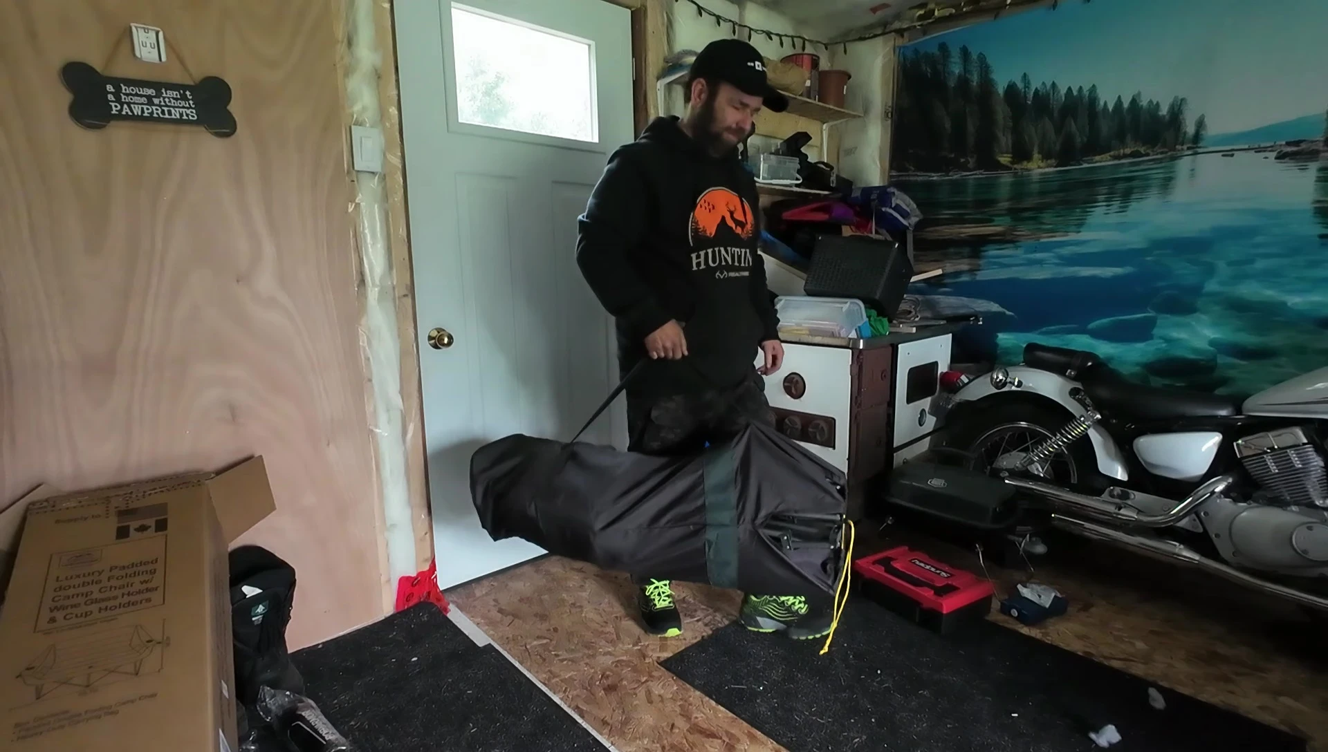 Final shot with the chair packed away.