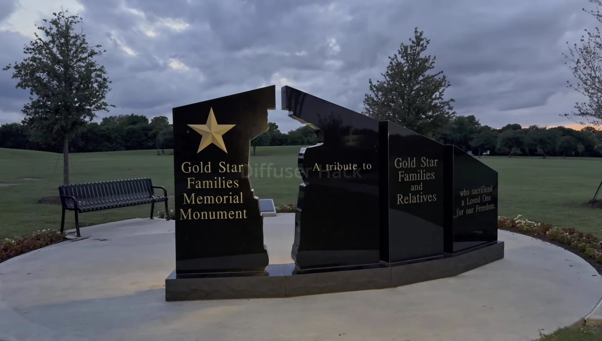 The OGERY Z10 used with a DIY diffuser for softer lighting