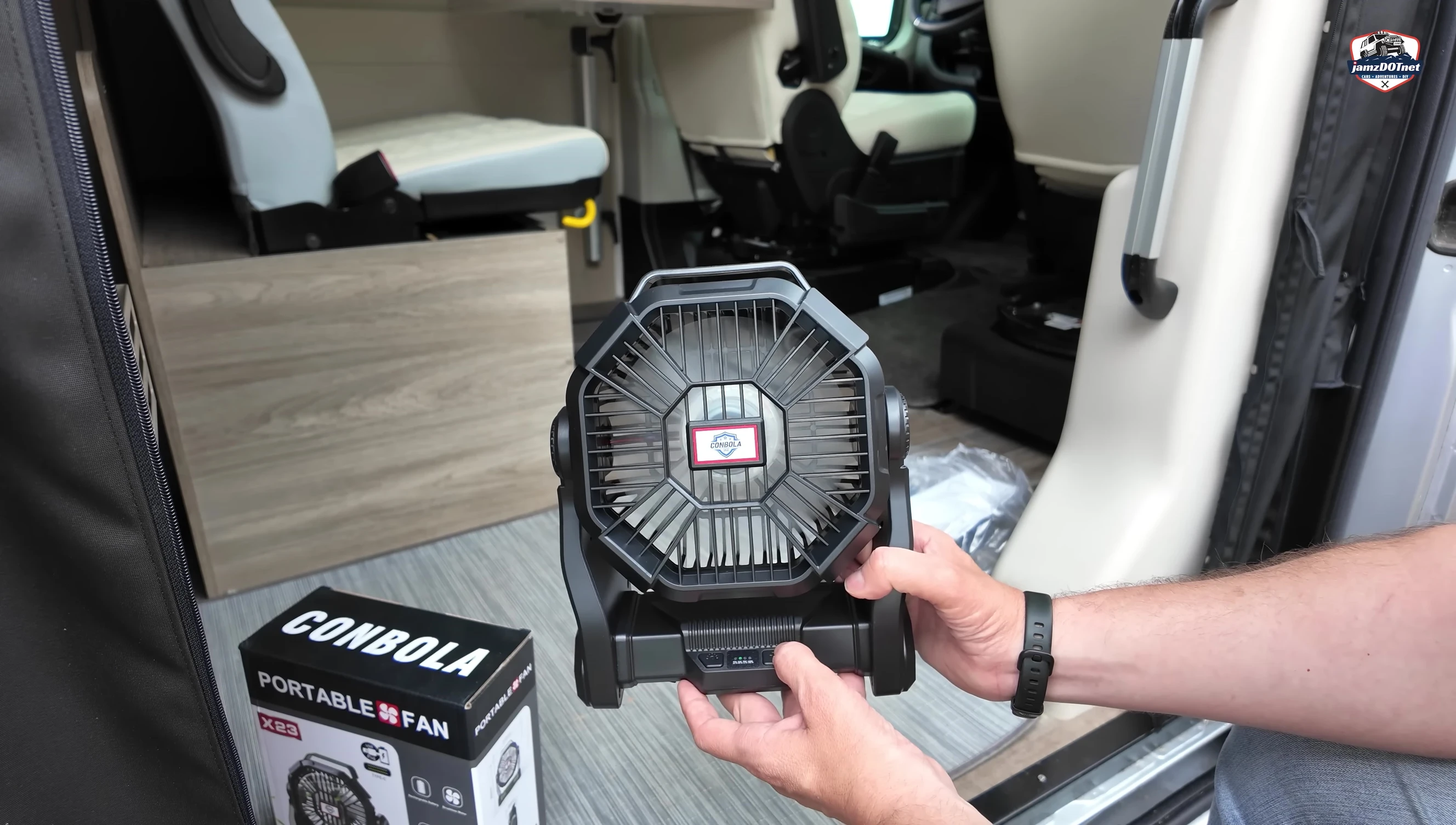 The fan speed settings displayed.