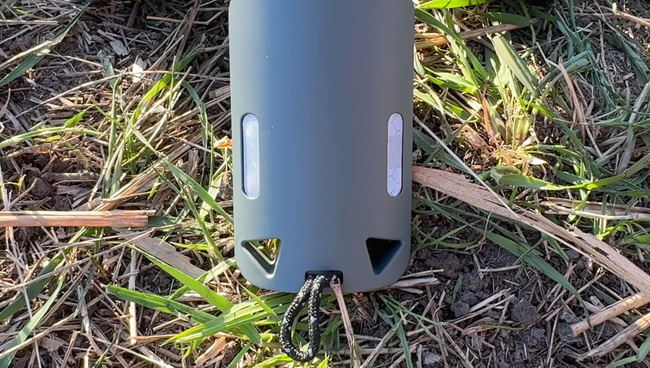 Detail of the peg holes in the tripod feet.