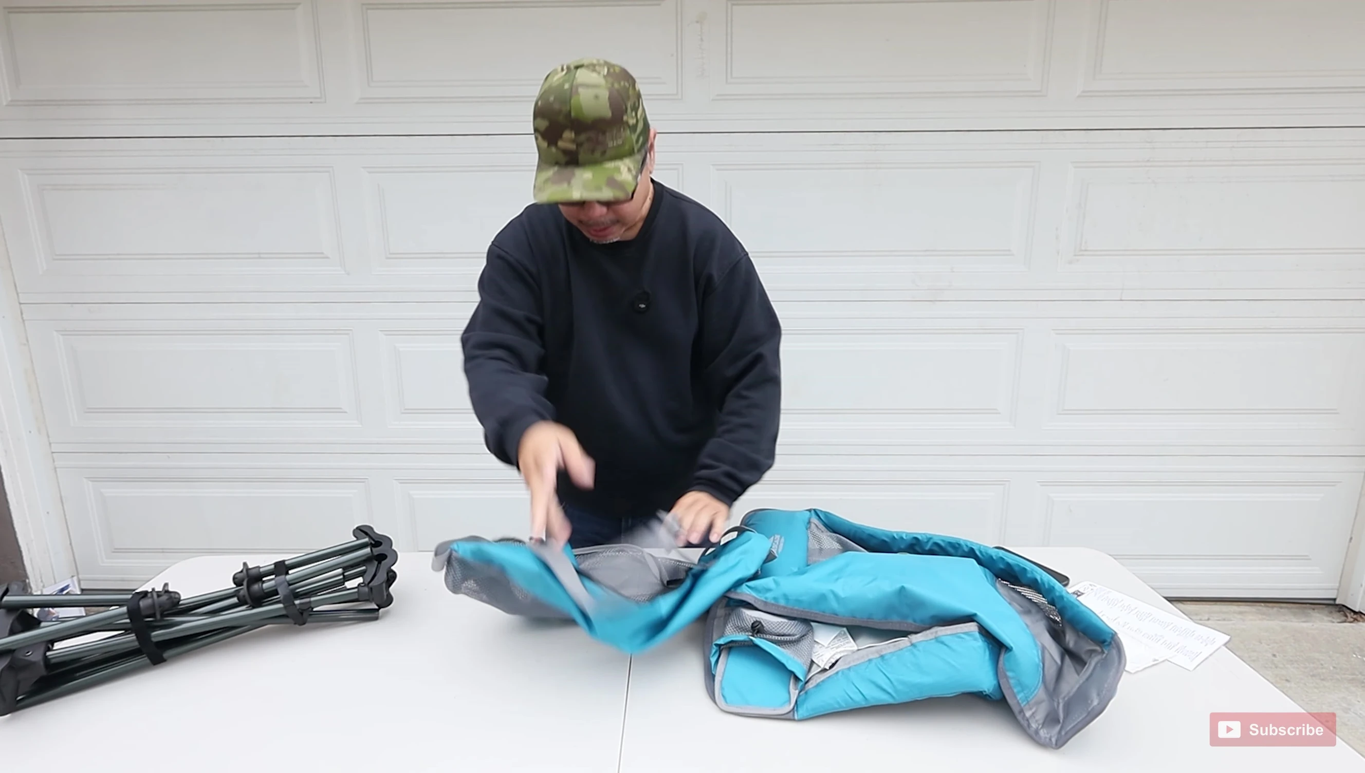The chair neatly packed back into its carrying bag.
