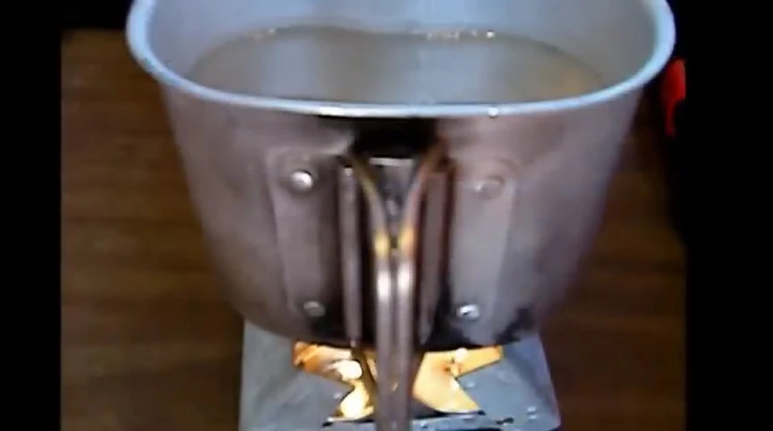 The Esbit stove and water after 20 minutes.