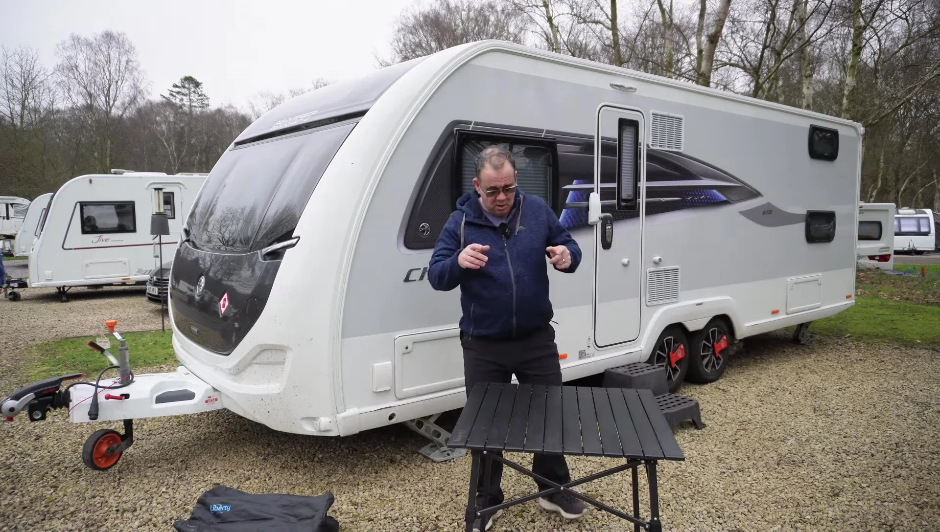 A demonstration of the proper way to move the table